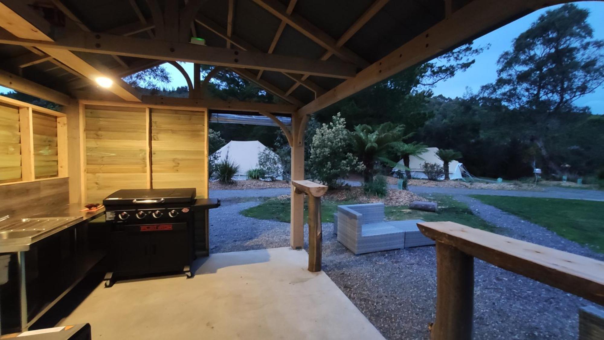 Glamping At Zeehan Bush Camp Exterior photo